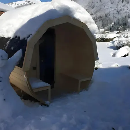 Familial Avec Jacuzzi Samoens