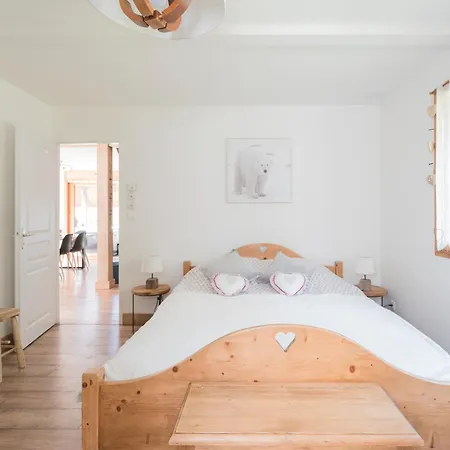 Familial Avec Jacuzzi Chalet